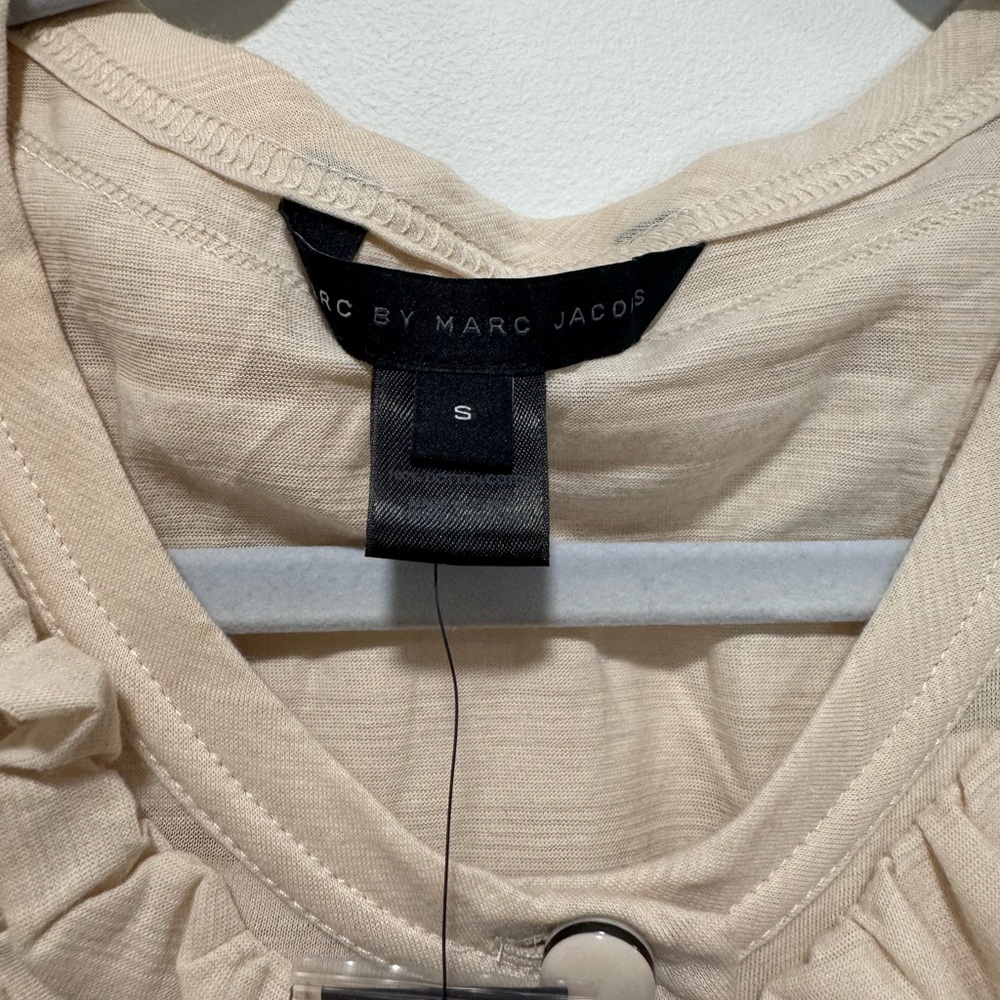 Marc Jacobs Cream Ruffled Tank Top - Picture 2 of 3